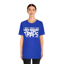 Load image into Gallery viewer, &quot;Money Traps&quot; White Text Tee
