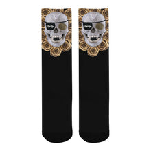 Load image into Gallery viewer, &quot;Diamond skull&quot; black socks
